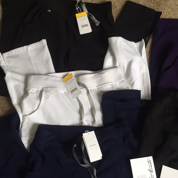 SOLD - Huge lot of FIGS nursing scrubs NWT - Picture 4 of 8